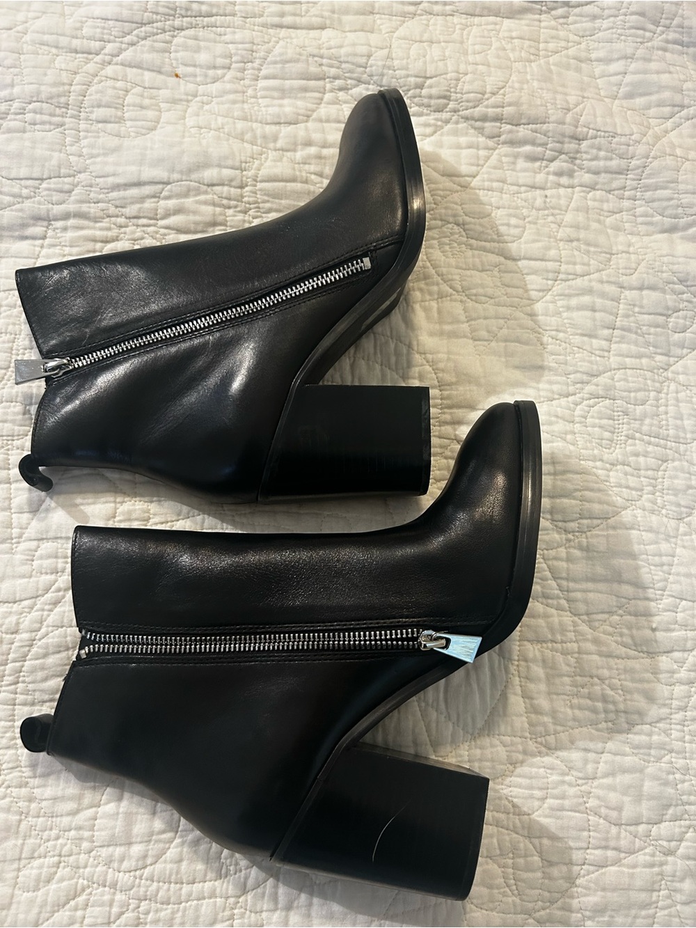 Steve Madden Black Leather Zip-Detail Block Heel Ankle Boots TASHA